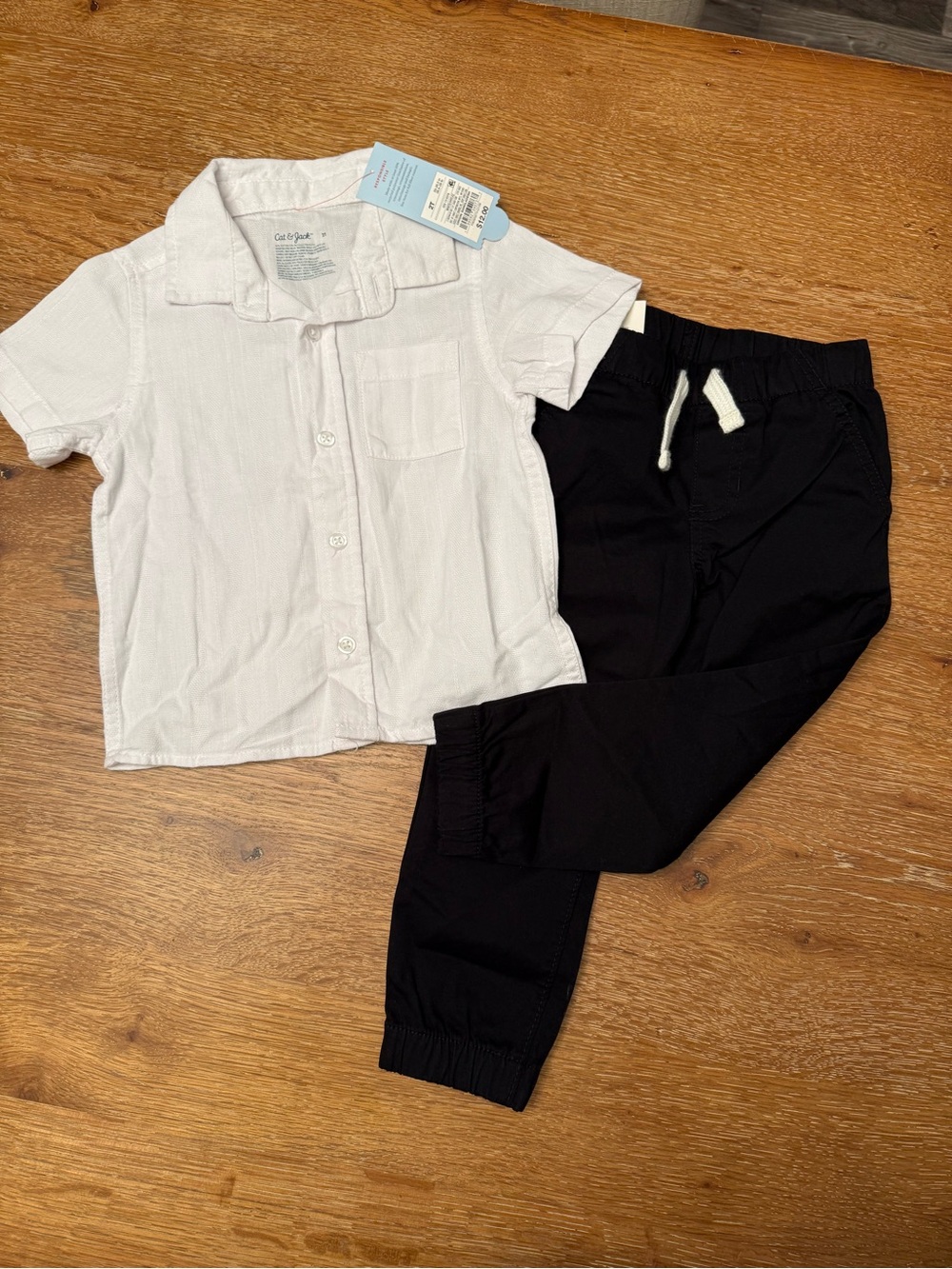 Cat & Jack White Short-Sleeve Button-Down Shirt with Black Jogger Pants - Kids